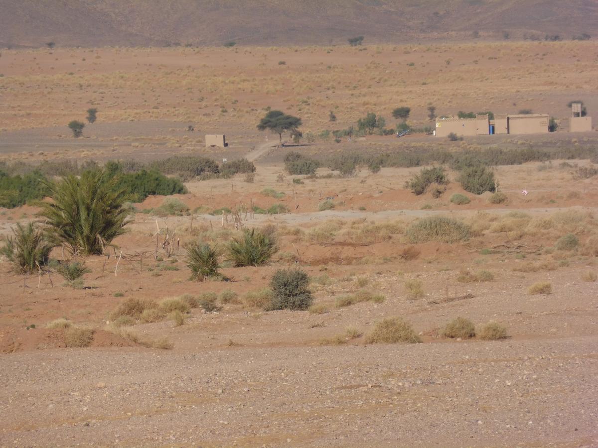 Auberge Hassi Ouzina Hotel Luaran gambar